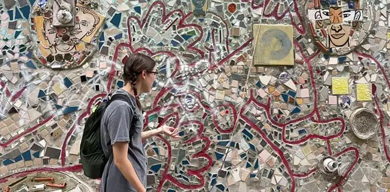 Image for news story: Students study confluence of art and activism
