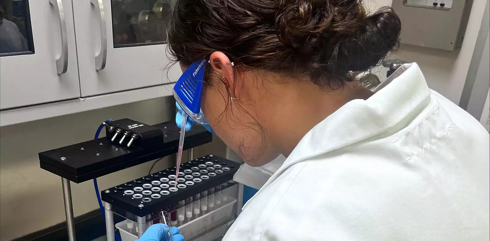Image for news story: Student takes on investigator role in forensic lab