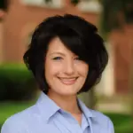 Photo of Nicole Dailey