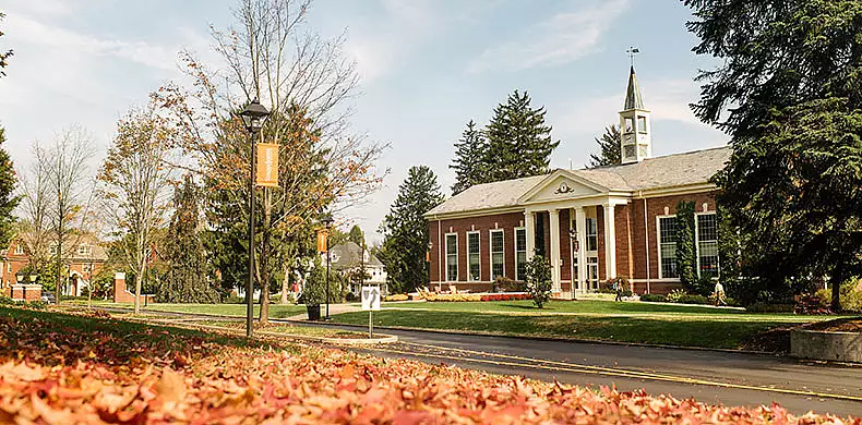 Image for news story: Two Seniors Named Fulbright Semifinalists